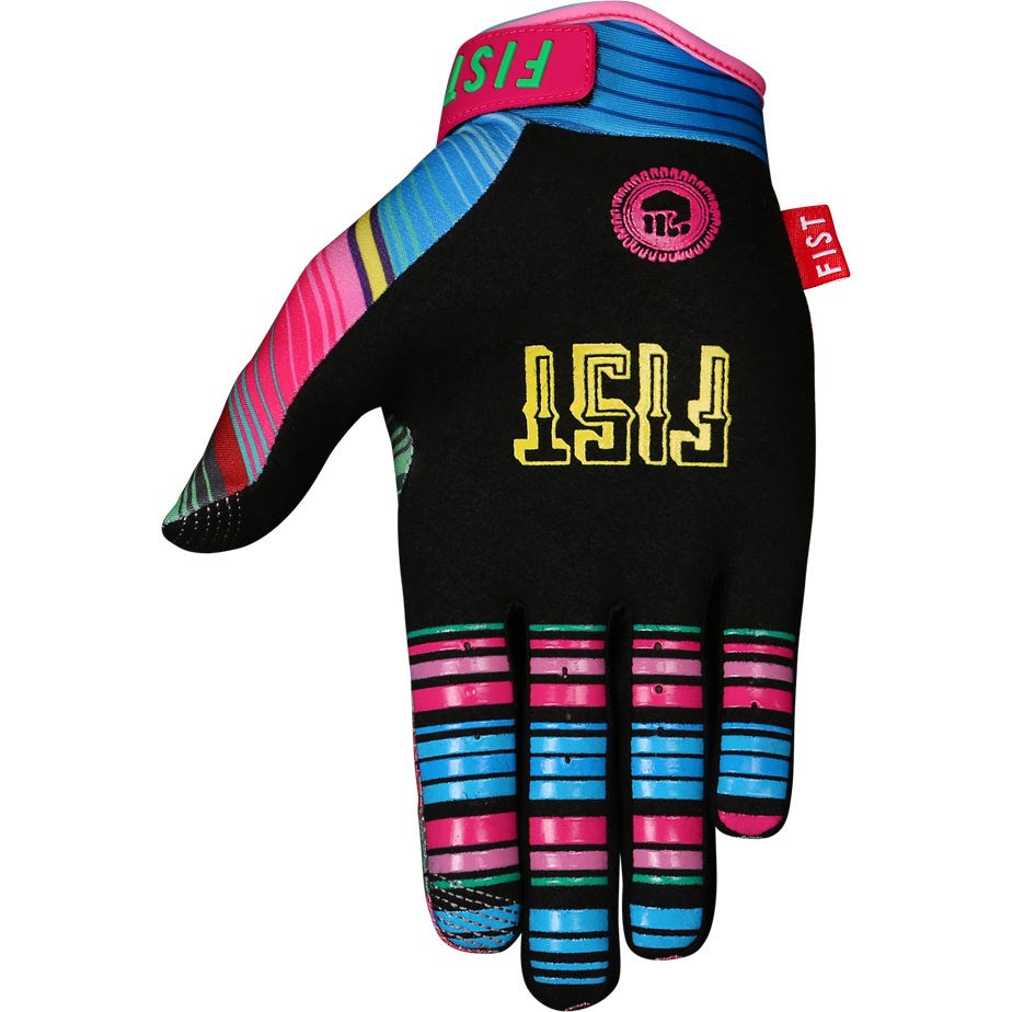 Youth Fist Los Taka Gloves - Chapter 16