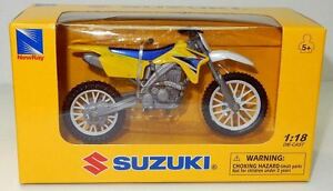 Suzuki RMZ 1:18 SCALE DIECAST MX MODEL BIKE